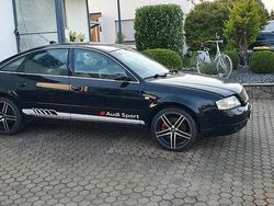 Schwarz Gebraucht 2000 Audi A6 Kleinwagen | 1.400 €