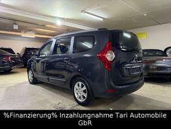 Grau Gebraucht 2019 Dacia Lodgy Comfort Van / Kleinbus | 10.980 € (Fairer Preis)