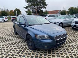 Blau Gebraucht 2006 Volvo V50 Kinetic Kombi | 850 € (Superpreis)