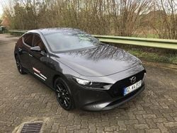 Machine gray Gebraucht 2024 Mazda 3 Nagisa Kleinwagen | 28.990 € (Fairer Preis)