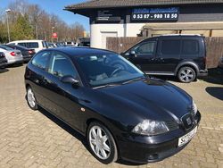 Schwarz Gebraucht 2005 Seat Ibiza Stella Limousine | 1.490 € (Fairer Preis)