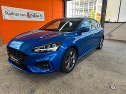 Blau Gebraucht 2020 Ford Focus ST-Line X Limousine | 16.499 € (Superpreis)