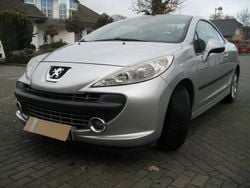 Silber Gebraucht 2007 Peugeot 207 CC Platinum Cabrio | 5.450 € (Fairer Preis)