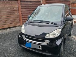 Schwarz Gebraucht 2010 Smart ForTwo Coupé Kleinwagen | 4.500 € (Fairer Preis)