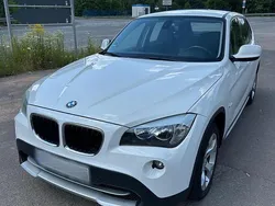 Weiß Gebraucht 2011 BMW X1 SUV | 6.200 € (Etwas zu teuer)