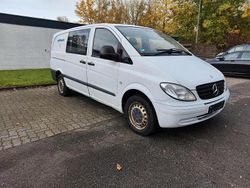 Weiß Gebraucht 2004 Mercedes Vito Van / Kleinbus | 2.520 € (Guter Preis)