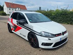 Weiß Gebraucht 2014 VW Golf VII Highline Limousine | 12.999 € (Teuer)