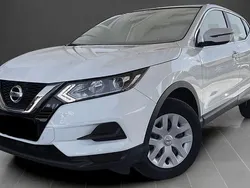 Weiß Gebraucht 2019 Nissan Qashqai Visia SUV | 17.250 € (Etwas zu teuer)