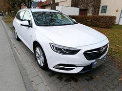 Weiß Gebraucht 2017 Opel Insignia Kombi | 14.500 € (Etwas zu teuer)