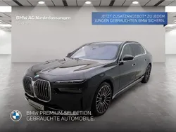 Gold Gebraucht 2024 BMW i7 Comfort Edition Limousine | 124.995 €