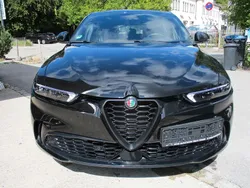 Schwarz Gebraucht 2023 Alfa Romeo Tonale Sprint SUV | 21.900 € (Guter Preis)