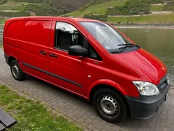Rot Gebraucht 2013 Mercedes Vito Van / Kleinbus | 5.950 € (Superpreis)