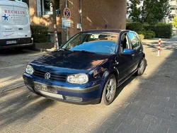 Blau Gebraucht 2002 VW Golf IV Kleinwagen | 2.290 € (Etwas zu teuer)