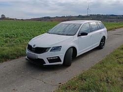 Weiß Gebraucht 2017 Skoda Octavia vRS Kombi | 16.499 € (Fairer Preis)