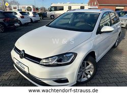 Weiß Gebraucht 2017 VW Golf VII Highline Kombi | 15.999 € (Fairer Preis)