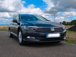 Grau Gebraucht 2019 VW Passat Kombi | 11.850 € (Superpreis)