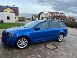 Blau Gebraucht 2016 Skoda Octavia Joy Kombi | 10.950 € (Guter Preis)