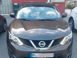 Braun Gebraucht 2016 Nissan Qashqai Acenta SUV | 10.300 € (Fairer Preis)
