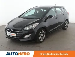 Schwarz Gebraucht 2015 Hyundai i30 Trend Kombi | 9.790 € (Fairer Preis)