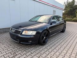 Blau Gebraucht 2003 Audi A8 Limousine | 1.200 €