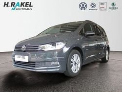 Grau Gebraucht 2021 VW Touran Comfortline Van / Kleinbus | 28.950 € (Teuer)