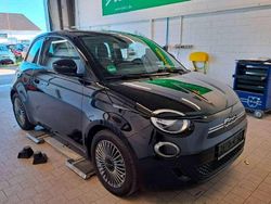 Schwarz Gebraucht 2022 Fiat 500e Icon Kleinwagen | 15.990 € (Superpreis)