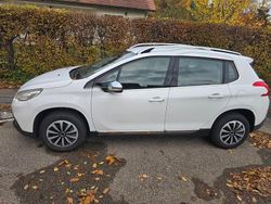Weiß Gebraucht 2014 Peugeot 2008 Allure SUV | 6.700 € (Fairer Preis)