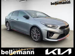 Othercolor Gebraucht 2021 Kia ProCeed Comfort Kleinwagen | 26.880 € (Fairer Preis)