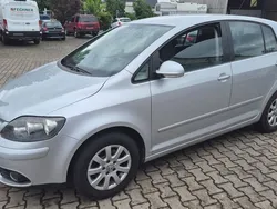 Silber Gebraucht 2005 VW Golf Plus Cross Comfortline Van / Kleinbus | 3.500 € (Fairer Preis)