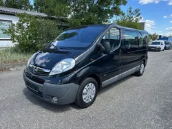 Schwarz Gebraucht 2014 Opel Vivaro Van | 12.300 € (Fairer Preis)