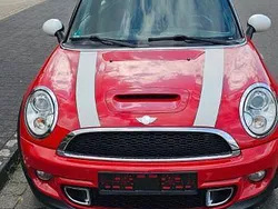 Rot Gebraucht 2010 Mini Cooper S Kleinwagen | 7.800 € (Etwas zu teuer)