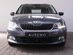 Grau Gebraucht 2015 Skoda Fabia Style Kleinwagen | 10.500 € (Teuer)