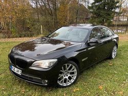 Schwarz Gebraucht 2009 BMW 730 Limousine | 10.499 € (Fairer Preis)