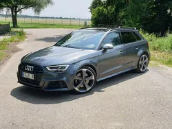 Grau Gebraucht 2017 Audi S3 Ambiente Limousine | 26.880 € (Guter Preis)
