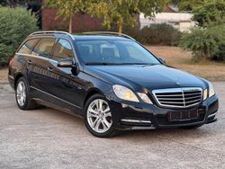 Schwarz Gebraucht 2011 Mercedes E200 Limousine | 6.900 € (Superpreis)