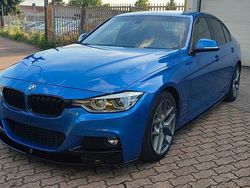 Blau Gebraucht 2017 BMW 330 Limousine | 20.000 € (Etwas zu teuer)