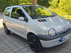 Silber Gebraucht 2002 Renault Twingo Liberty Kleinwagen | 1.150 € (Fairer Preis)