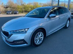Silber Gebraucht 2024 Skoda Octavia Style Kombi | 32.980 € (Guter Preis)