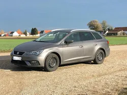 Braun Gebraucht 2017 Seat Leon ST Kombi | 10.500 € (Fairer Preis)
