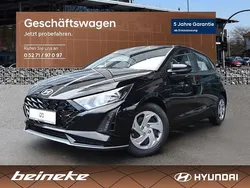 Grau Neu 2025 Hyundai i20 Select Limousine | 20.450 € (Fairer Preis)