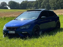 Blau Gebraucht 2017 Seat Leon SC Kleinwagen | 18.400 €