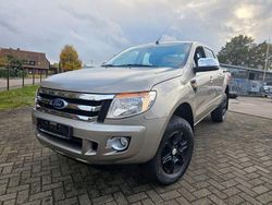 Silber Gebraucht 2015 Ford Ranger XLT Abholung | 15.990 € (Teuer)