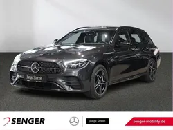 Grau Gebraucht 2021 Mercedes E300 AMG line Limousine | 31.880 € (Guter Preis)