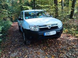 Weiß Gebraucht 2011 Dacia Duster SUV | 4.720 € (Etwas zu teuer)