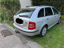 Silber Gebraucht 2004 Skoda Fabia Kombi | 350 € (Superpreis)