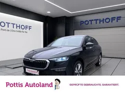 Schwarz Gebraucht 2024 Skoda Scala Drive Kleinwagen | 23.977 € (Fairer Preis)