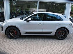 Grau Gebraucht 2022 Porsche Macan GTS SUV | 79.900 € (Fairer Preis)