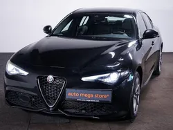 Schwarz Gebraucht 2023 Alfa Romeo Giulia Ti Limousine | 26.499 € (Guter Preis)