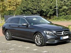 Grau Gebraucht 2015 Mercedes C220 Kombi | 11.900 € (Etwas zu teuer)