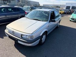 Silber Gebraucht 1992 VW Passat Limousine | 900 €